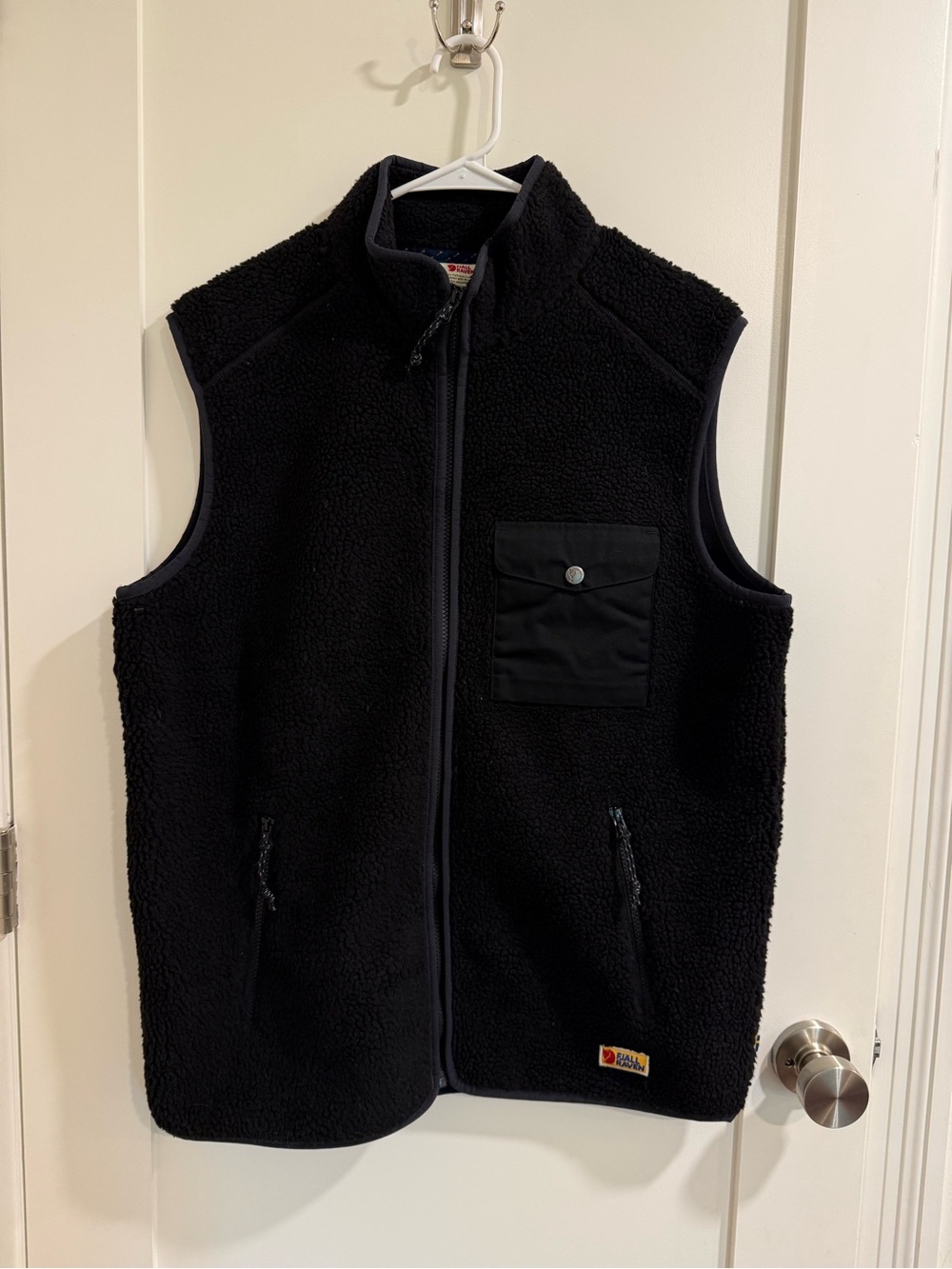 Fjallraven Men’s Vardag Pile Fleece Vest Medium Black
